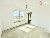Duplex cu 3 camere si 2 bai - 76 mp utili - Bucovat 