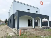 COMISION 0% Casa cu 4 camere si teren 1125 mp in Sacalaz 