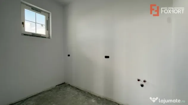 Casa de vanzare 5 camere si teren de 950 mp - Mosnita Noua - Mosnita Noua (Timis)