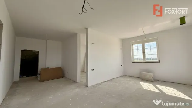 Casa de vanzare 5 camere si teren de 950 mp - Mosnita Noua - Mosnita Noua (Timis)