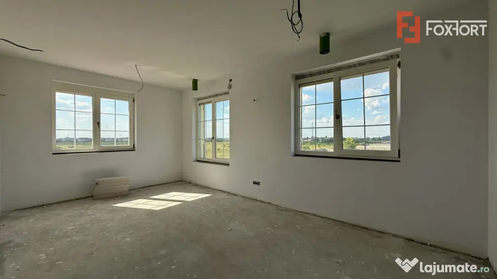 Casa de vanzare 5 camere si teren de 950 mp - Mosnita Noua - Mosnita Noua (Timis)