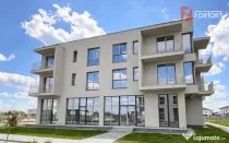 Apartament de vanzare, 2 camere - pozitie excelenta - Mosnit