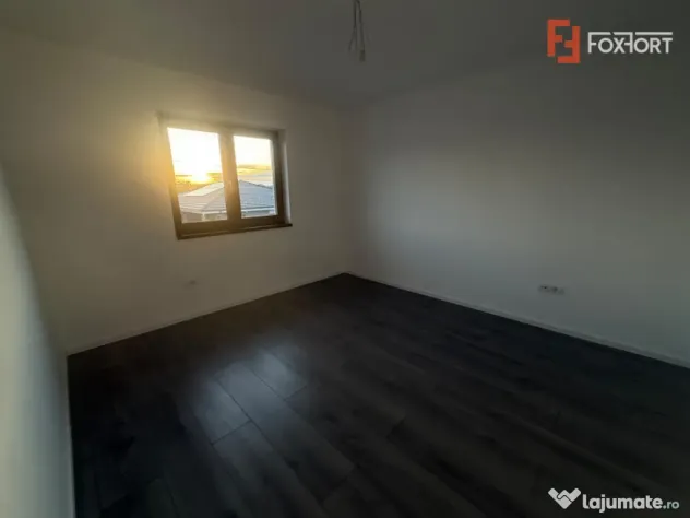Comision 0%Duplex 5 camere 124 mp utili, despartit prin carp - Chisoda (Timis)