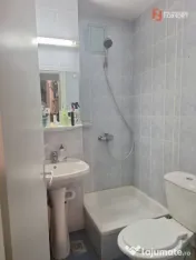 Apartament spatios cu 4 camere, 2 locuri de parcare – zona 
