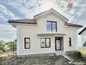 Casa individuala superba, cu 4 camere in Sanandrei