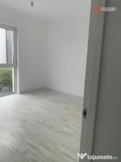 Apartament cu 3 camere decomandat, zona Dumbravita 