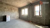 Duplex cu 4 camere Ghiroda zona excelenta 
