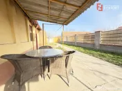 Casa individuala cu 6 camere de vanzare in localitatea Sacal 