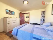 Casa individuala cu 6 camere de vanzare in localitatea Sacal 