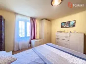 Casa individuala cu 6 camere de vanzare in localitatea Sacal 