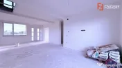Casa tip triplex, cu 2 camere, de vanzare in Sanandrei. 