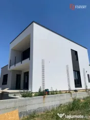 COMISION 0% Casa individuala cu 6 camere si teren de 712 mp 