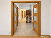 Apartament cu 3 camere, ultracentral în Câmpina 
