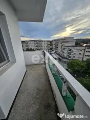 Apartament cu 3 camere, ultracentral în Câmpina 