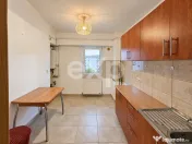 Apartament cu 3 camere, ultracentral în Câmpina 