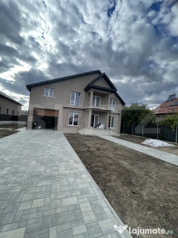 Casa cu etajk de vanzare - Tecuci (Galati)