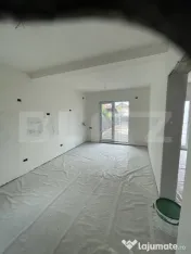 Casa cu etajk de vanzare 