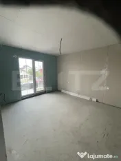 Casa cu etajk de vanzare 