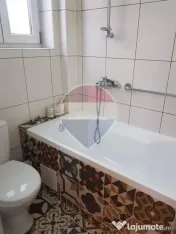 Apartament cu 2 camere de închiriat în zona Tineretului
