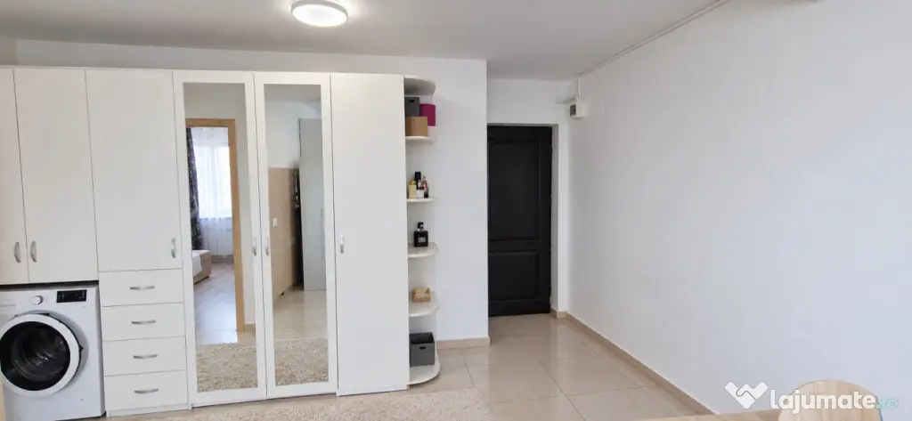 Garsoniera de vanzare, zona Magnolia - Craiova (Dolj)
