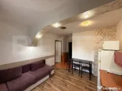 Garsonieră decomandată 35 mp, et. 1, Craiovița Nouă