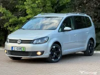 VW Touran 2.0 TDI 140 CP Automată DSG | Carte Service 