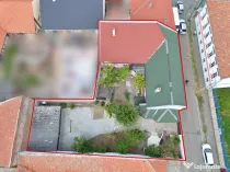 Casă spațioasă cu garaj, în cartierul Drăgășani / Arad