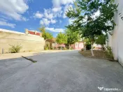 Casă spațioasă cu garaj, în cartierul Drăgășani / Arad