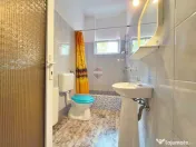 Casă spațioasă cu garaj, în cartierul Drăgășani / Arad