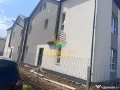 Casa 5 camere, 4 bai, 150 mp-strada asfaltata- Popesti Leordeni 