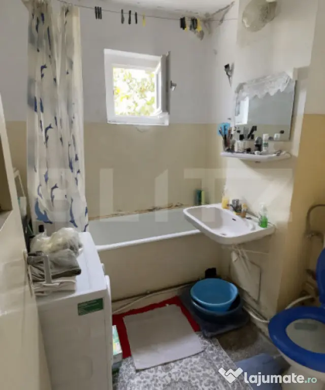 Apartament 2 camere decomandat, etaj 3/4 | Trivale - Pitesti (Arges)