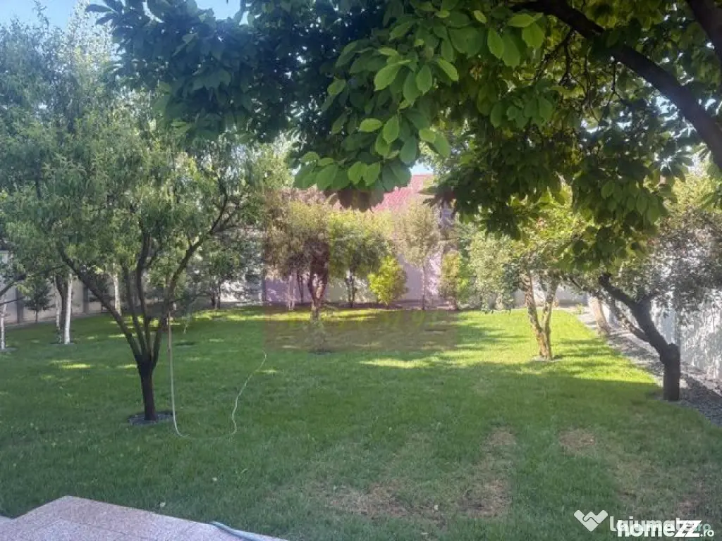 Vila P+1+M incojurata de o oaza de liniste si verdeata Bragadiru. - Bragadiru (Bucuresti-Ilfov)