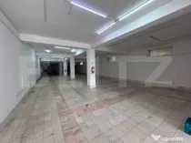 Spatiu comercial, 1400 mp, P+2, zona centrala
