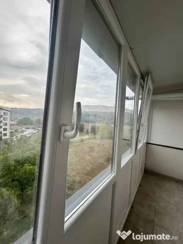 Apartament modern cu 2 camere, loc de parcare – zona Tineretului - Floresti (Cluj)