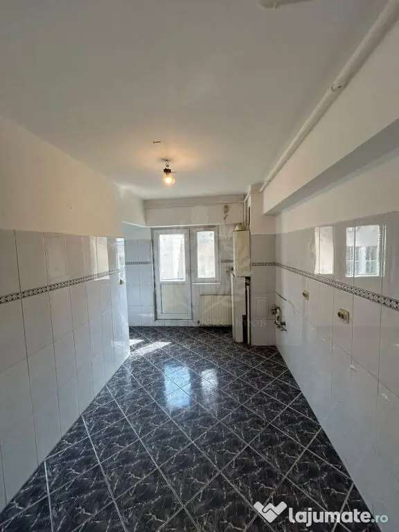 APARTAMENT 3 CAMERE DE VÂNZARE | PIAȚA MIHAI VITEAZUL | - Ploiesti (Prahova)