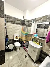 Apartament 2 camere decomandat Loc de Parcare mobilat si utilat 