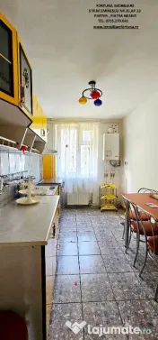 Apartament 3 camere decomandate,echipat,parcare,Precista-Sc.nr.10 