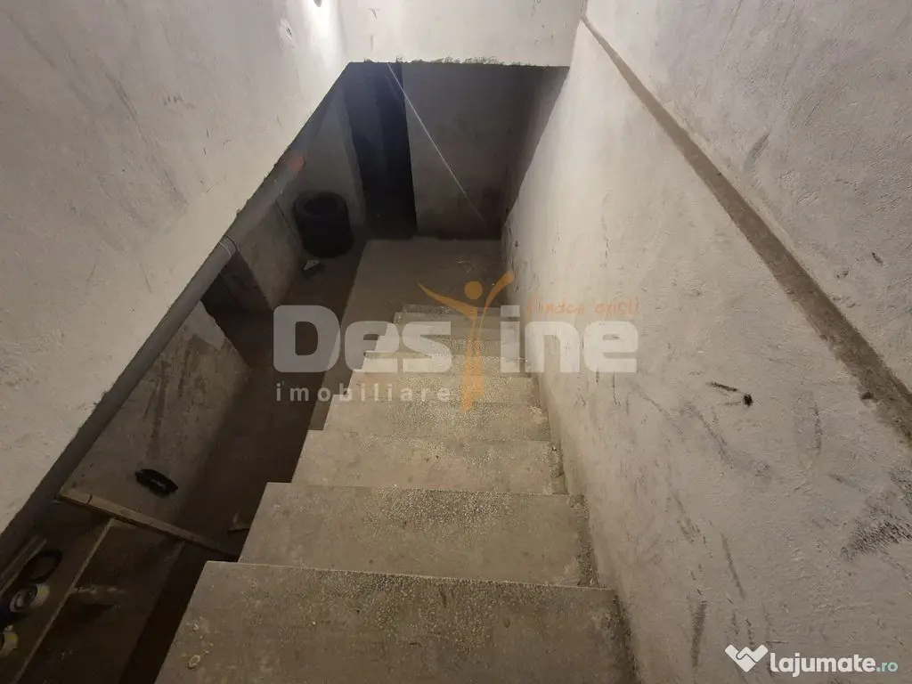 Garsonieră de vânzare - Zona Stadion Primăverii - Constanta (Constanta)