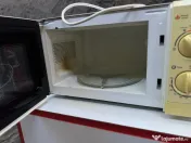 Cuptor microunde
