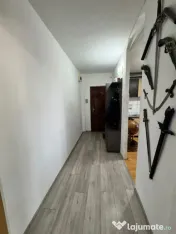 Apartament 2 camere 56 mp Etaj 2 Dublă orientare Zonă lini