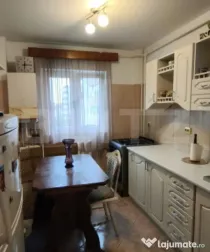 Apartament 2 camere decomandate, etaj intermediar, 2 locuri