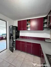 Casă tip triplex de închiriat in Floresti – Str. Cuza Vodă