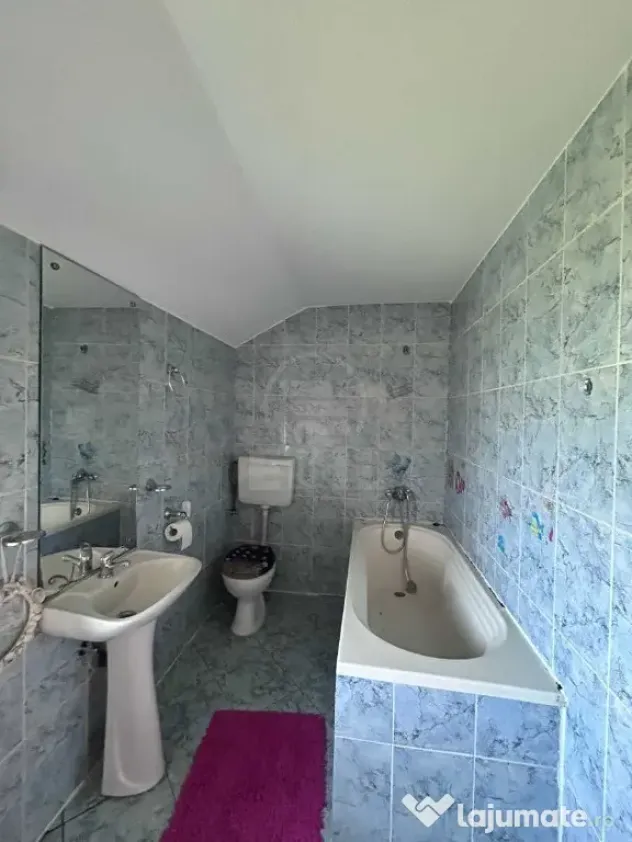 Casă tip triplex de închiriat in Floresti – Str. Cuza Vodă - Floresti (Cluj)