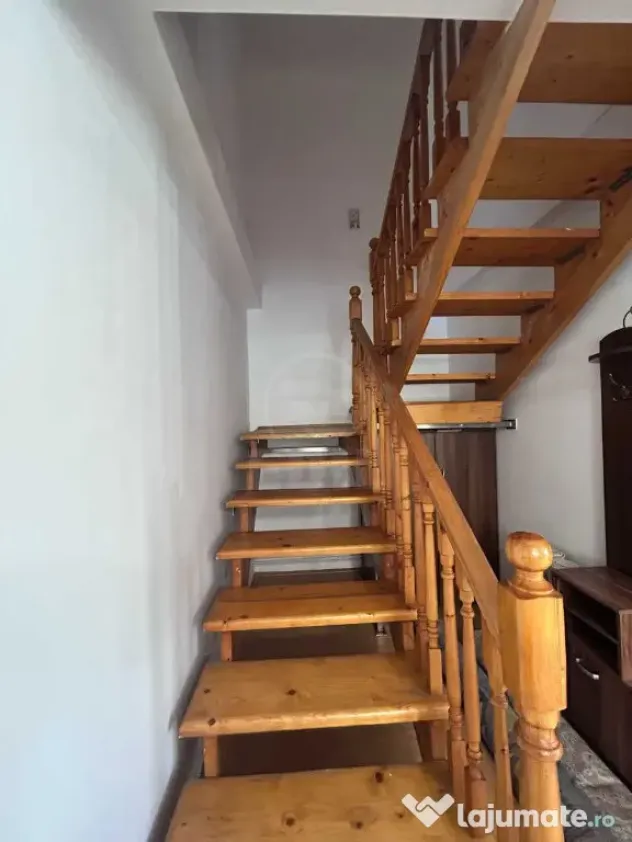 Casă tip triplex de închiriat in Floresti – Str. Cuza Vodă - Floresti (Cluj)
