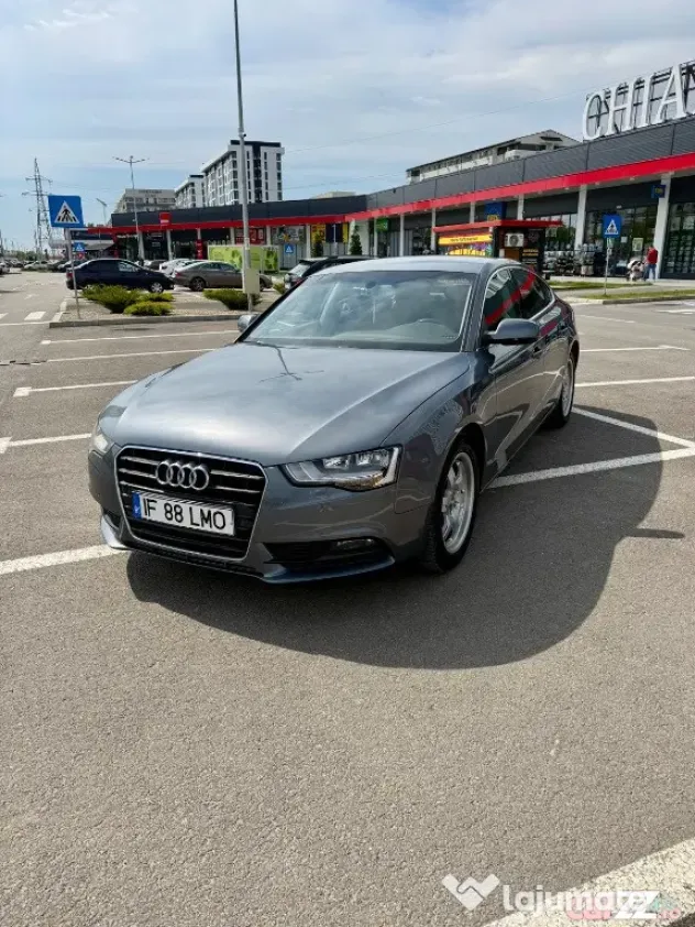 Audi A5,proprietar,stare perfecta - Bucuresti (Bucuresti-Ilfov)