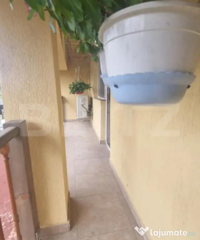 Casa 6 camere - 2300 mp curte - Horpaz - Horpaz (Iasi)