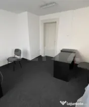 Spațiu comercial 16 mp, 2 camere, centrală și aer condiț 