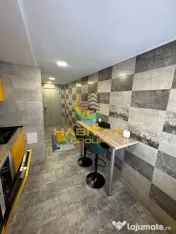 De inchiriat 2 cam lux Unirii metrou