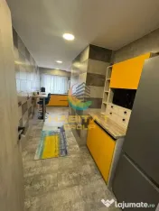 De inchiriat 2 cam lux Unirii metrou