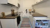 Decebal, Delea Noua, apartament de vanzare etaj 1 cu central 